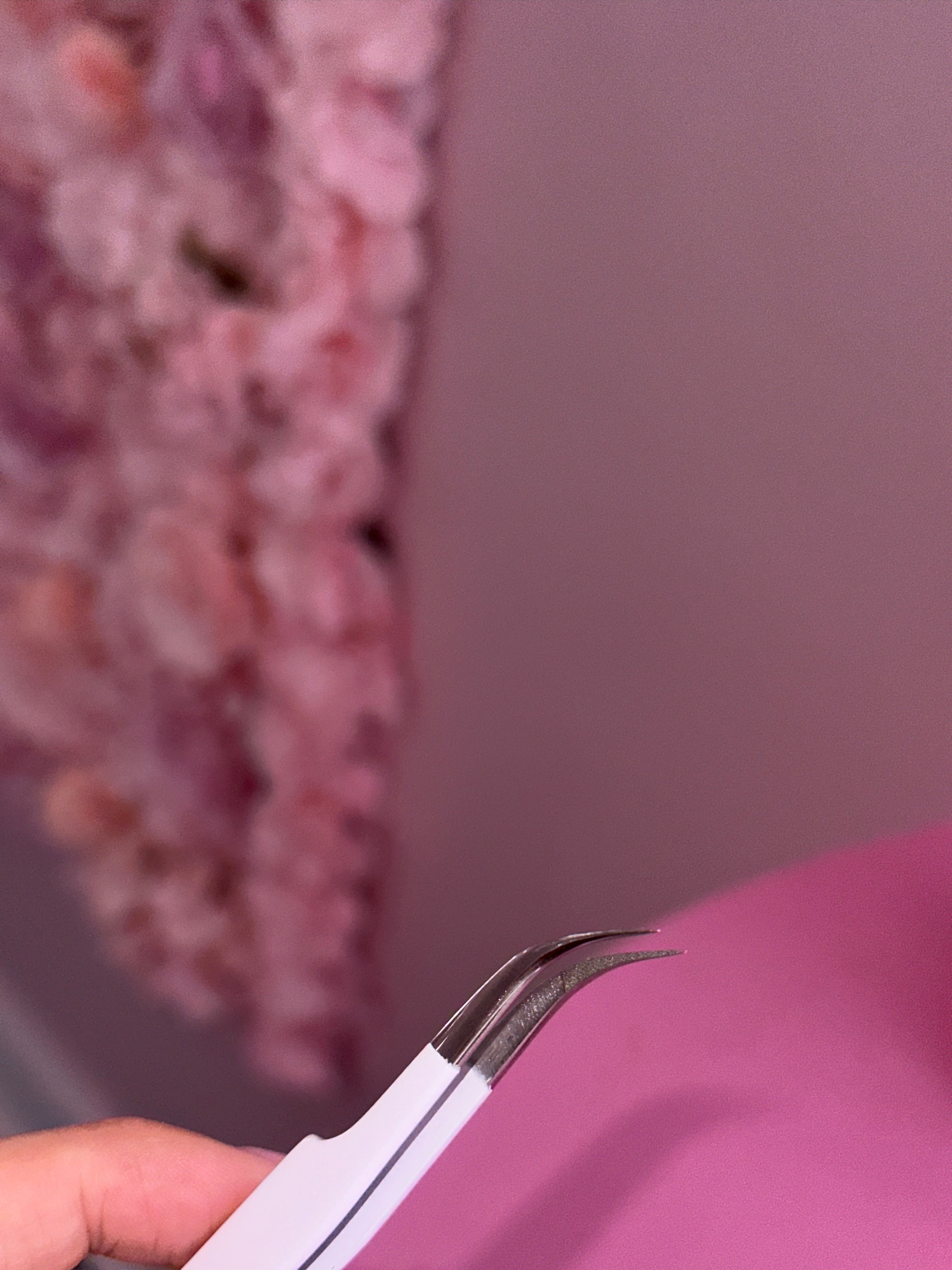 Crane Tweezer “Fiber Tip Collection” 🤍🎀