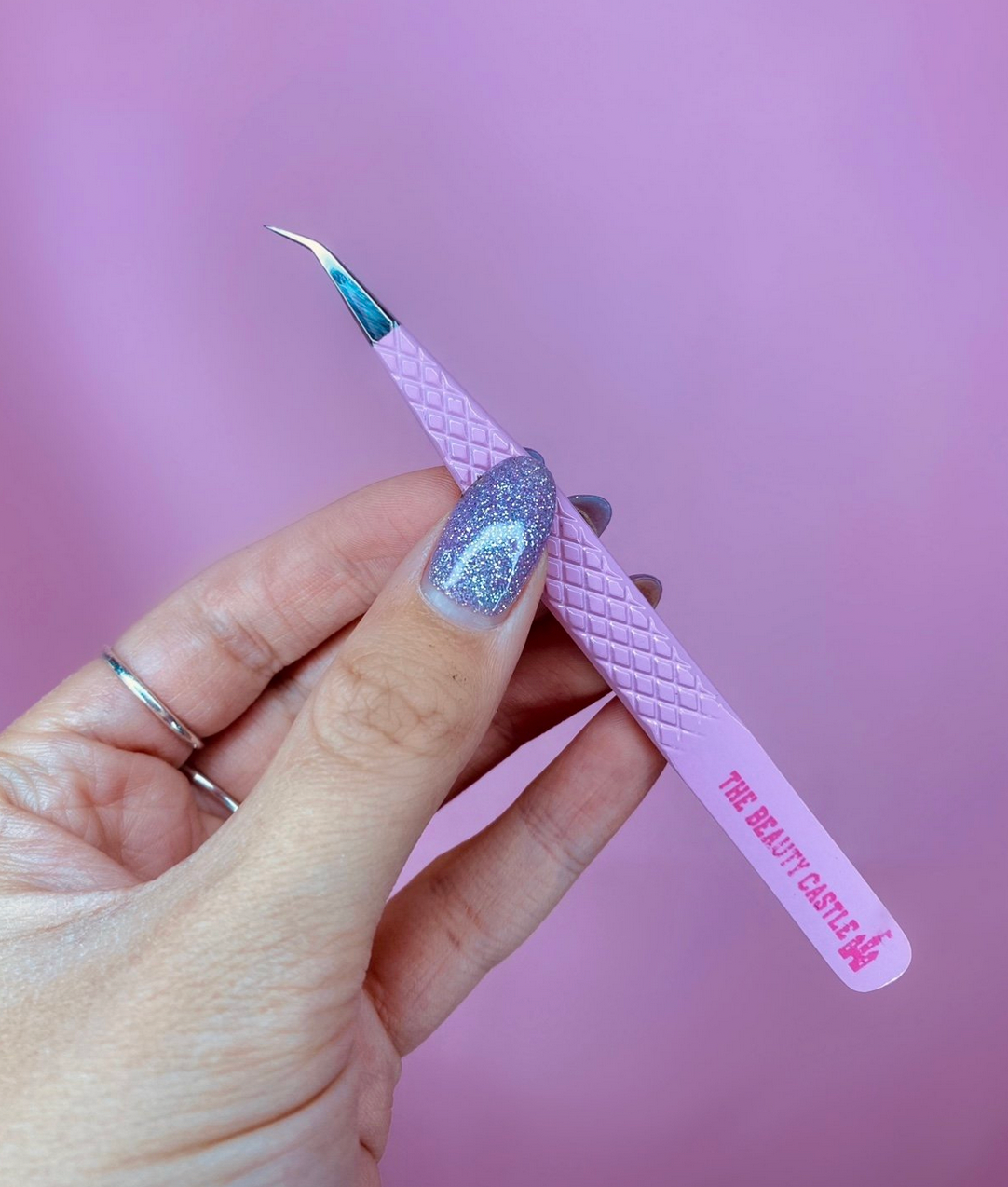 Angled Petite Volume Tweezer