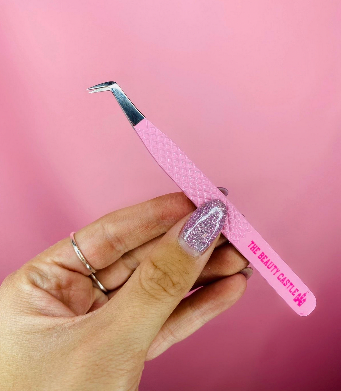 Angled Volume Tweezer