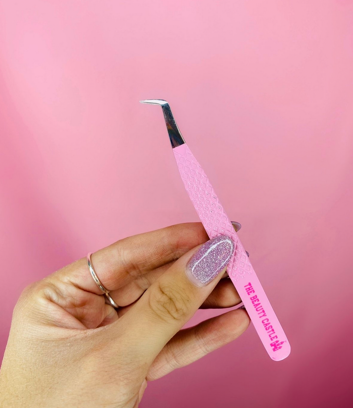 Angled Volume Tweezer